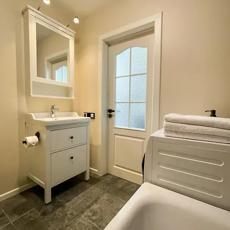 Sunny 1bd Old Town Riga